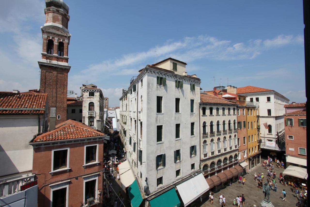 Residence Dei Mori Venesia Bagian luar foto